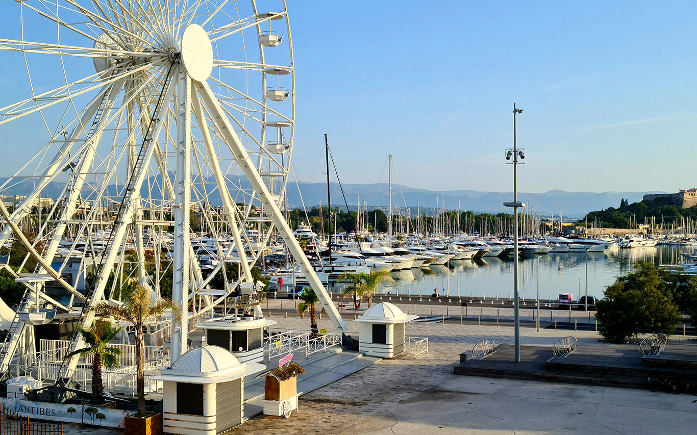 23m-x-6m-berth-Mole-Sud-Port-Vauban