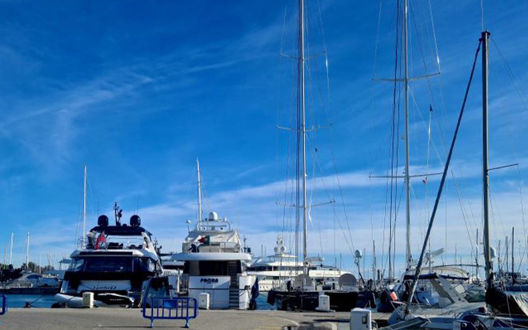 28.99m x 7m Berth – Port Vauban